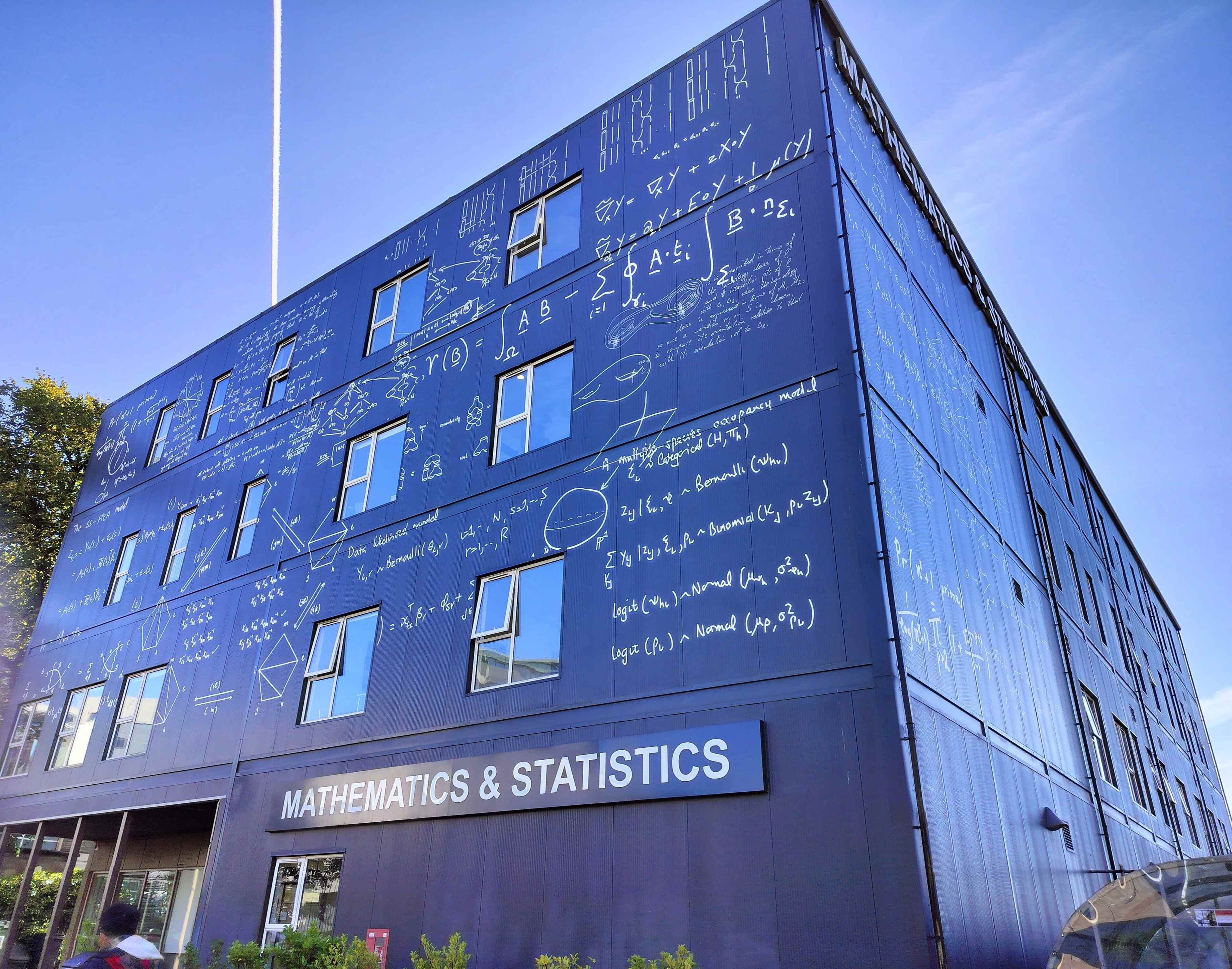GLASGOW UNIVERSITY MINIMUM ENTRY REQUIREMENTS visual data 7